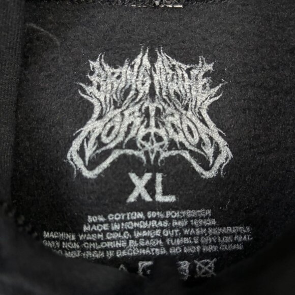 Bring Me to the Horizon Skull hoodie size extra large - Picture 4 of 4